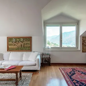 I D'a Charming Penthouse - View- Como- House-130 Mt-2 Double Bedrooms And 2 Double Bathrooms A Spacious Living Room-full Equipped Kitchen-private Garden And Terrace-private Covered Parking Apartment Como
